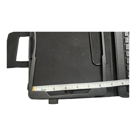 Tablet Case with Removable Bluetooth Keyboard, 10-inch screen, USB-C, Black - Picture 5 of 6